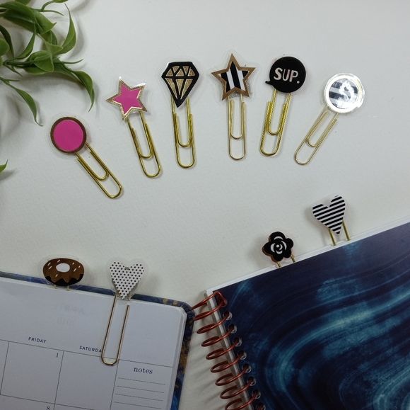 Gold Sticker Paper Clips, Woman Bookmark Paper Clips, Planner Accessory, Station - Picture 4 of 4